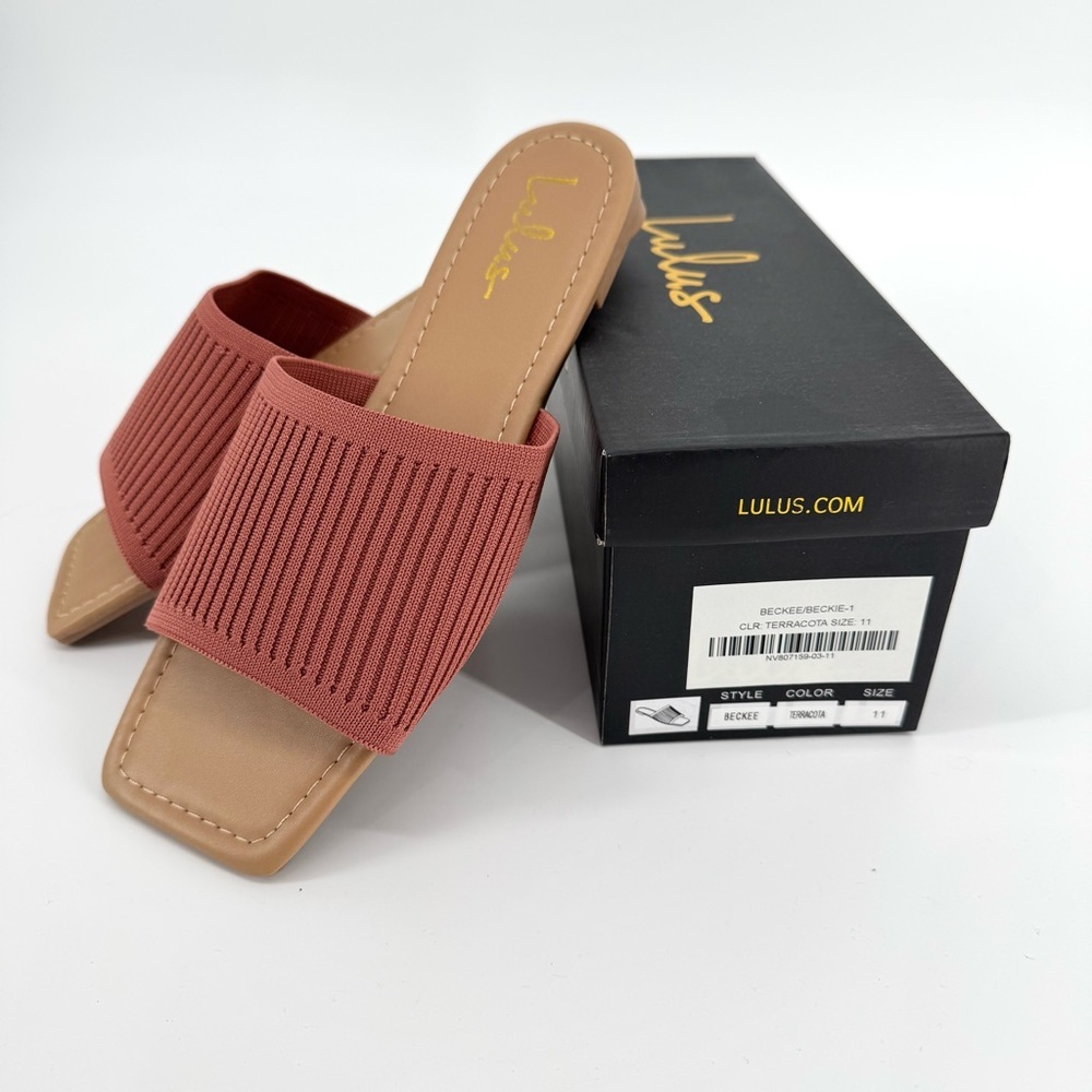 Lulu’s Ribbed Knit Square Toe Slide Sandals Size 11 Woman - Picture 4 of 7